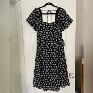 Lush Monochrome Floral Midi Dress